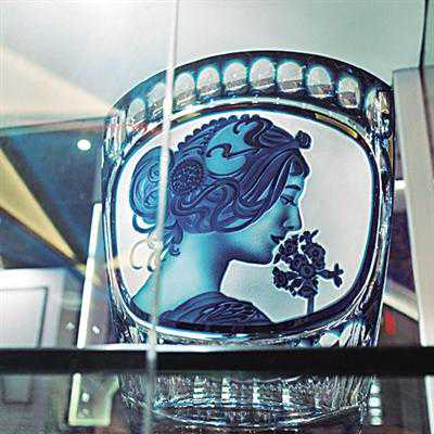 科技与艺术交融的未来图景