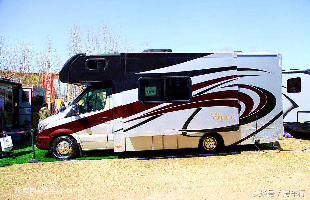 奔驰斯宾特24J，进口高端单拓展美式房车