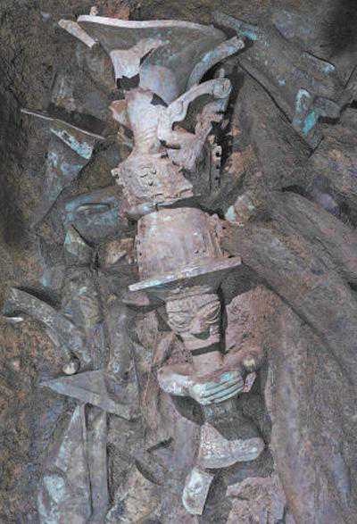 从三星堆的铜尊说开去