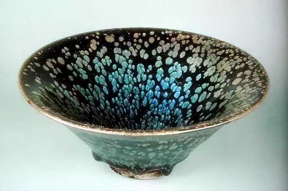 北宋黑釉油滴碗