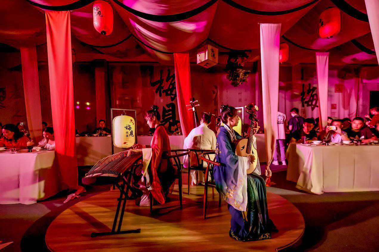 穿越千年玩转唐风宋韵 梅见夜宴再掀国风浪潮