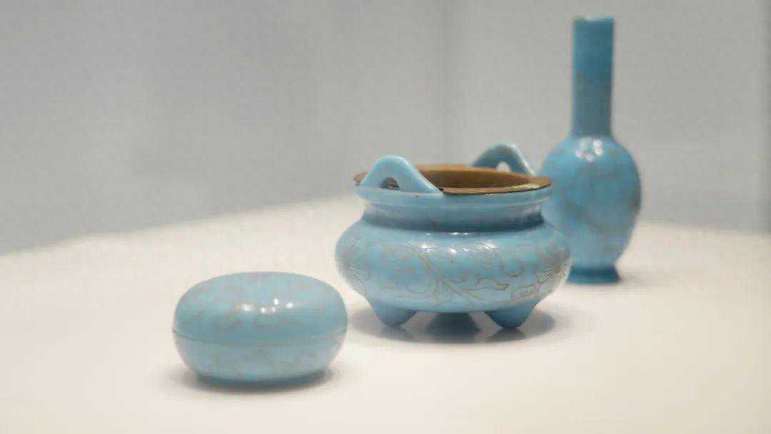 龙年说龙之清代料仿绿松石螭龙纹双兽耳鼻烟壶