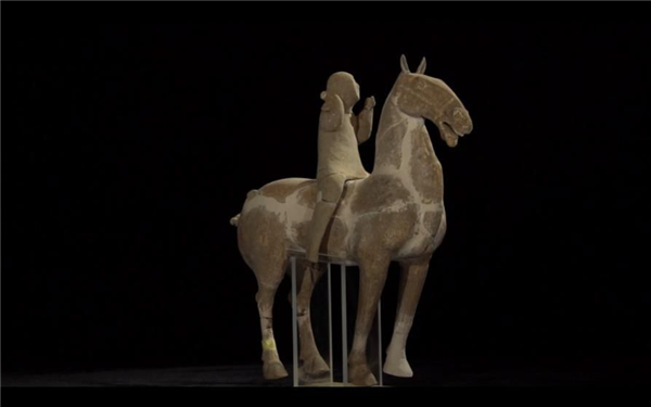 想要了解汉代？先来看看汉俑吧