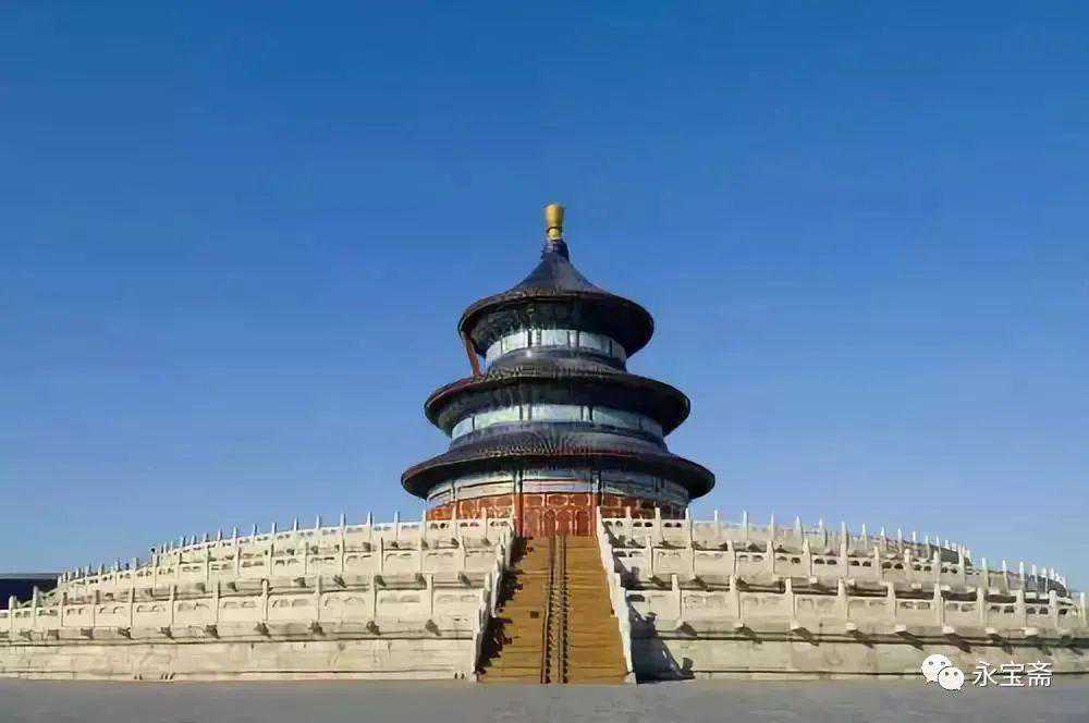 明霁蓝釉瓜棱三系罐