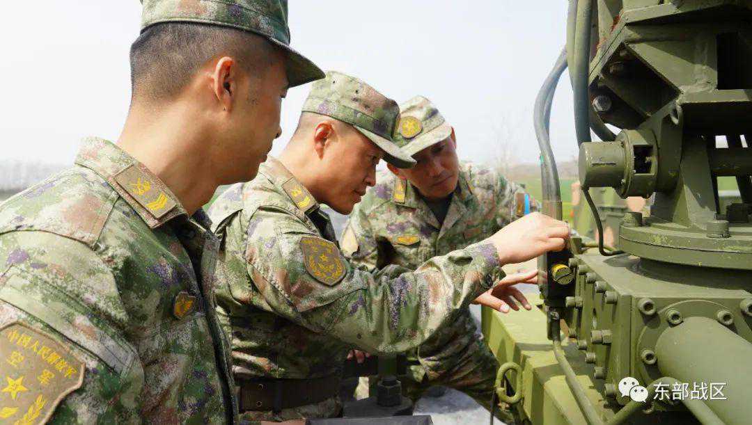 一个连队4个兵王，个个顶呱呱！