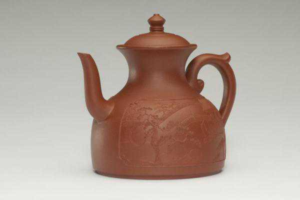 故宫推出六款仿乾隆年间宫廷紫砂壶