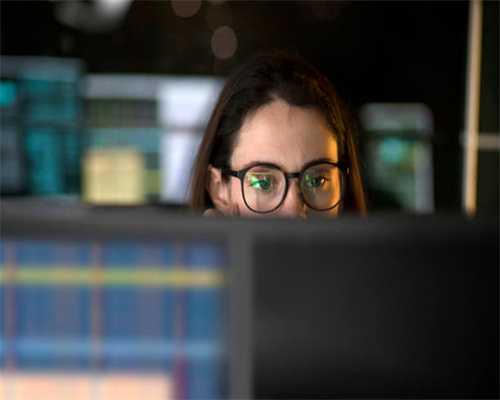 值得收藏的美图壁纸｜高清文字壁纸 梦想遥不可及 可你却不肯早起