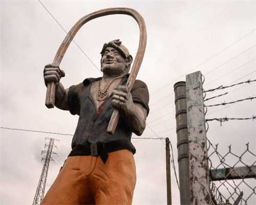 雕塑《安朵美达》收藏鉴赏